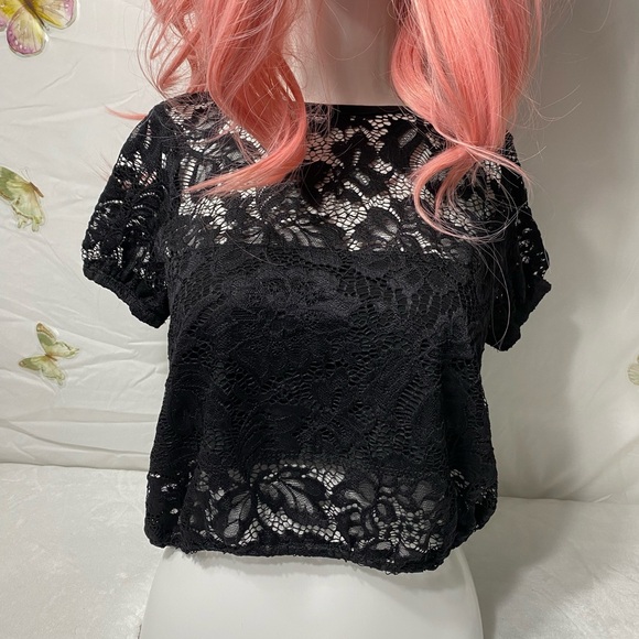 Black Boxy Crop Blouse with Lace - Picture 1 of 7